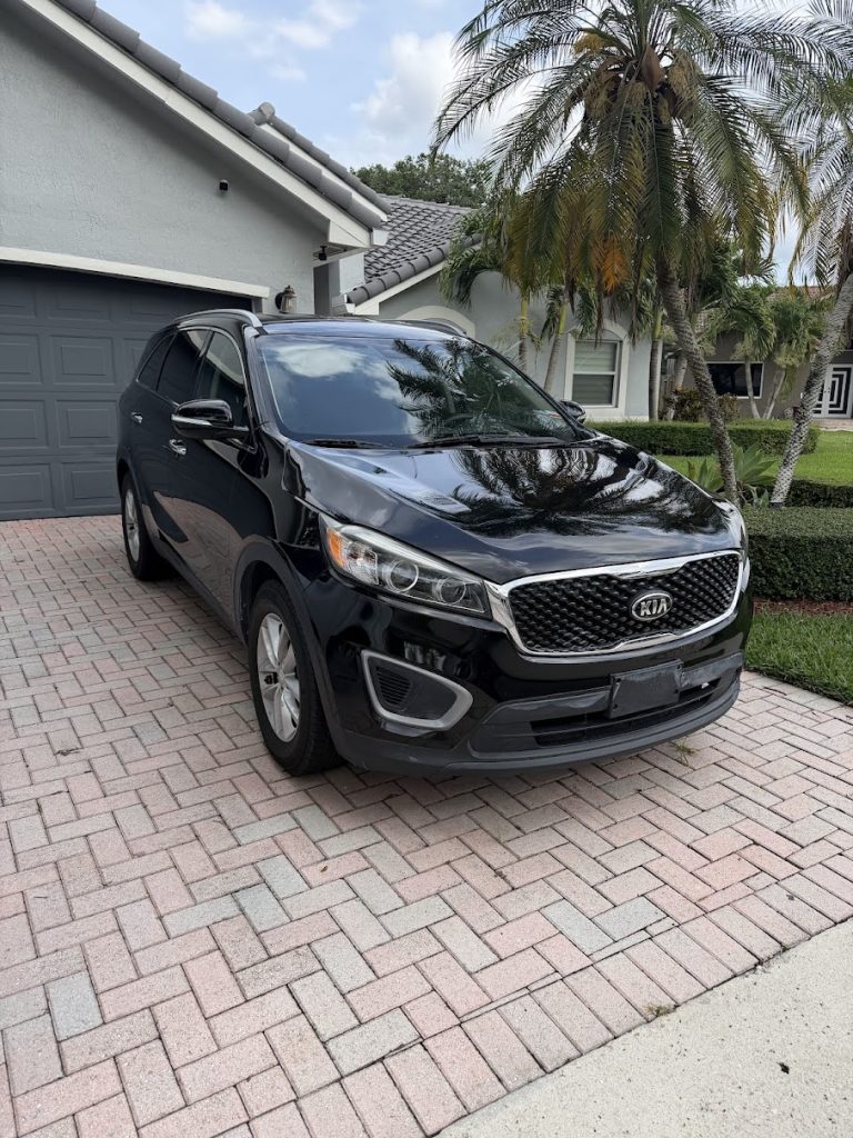 2016 Kia Sorento - Orbit Rentals